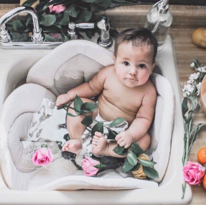 Foldable Petal Baby Shower Mat null
