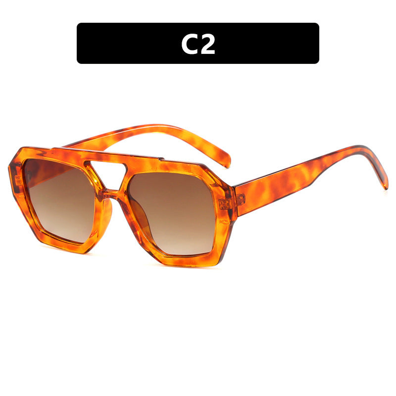 Big Frame Leopard Sunglasses null